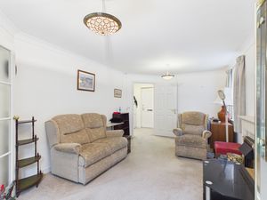 LOUNGE- click for photo gallery